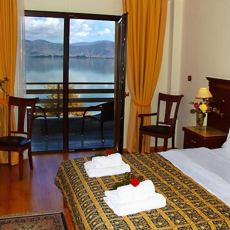 Tsamis Hotell Kastoria Rum bild