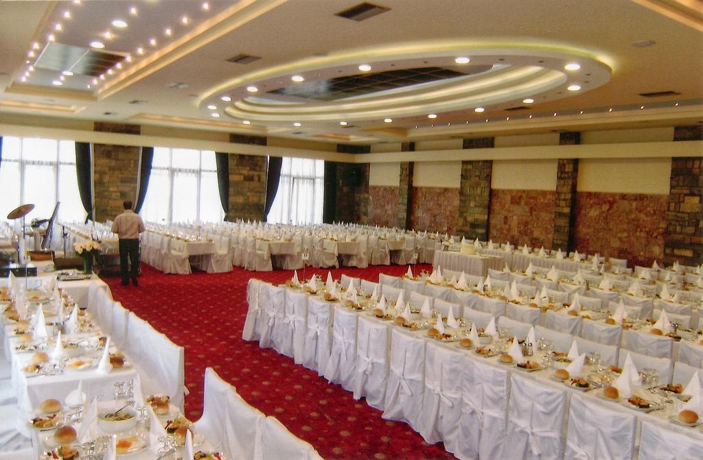 Tsamis Hotell Kastoria Exteriör bild